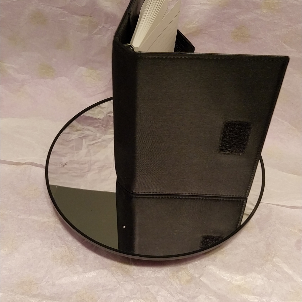 Authentic Prada Agenda/Passport Holder - Picture 7 of 17